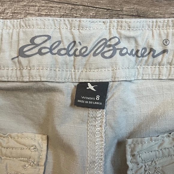 EDDIE BAUER Women’s Capris (Size 8) - Picture 13 of 14